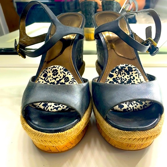 Coach branded wedge shoes!!! - Picture 6 of 9